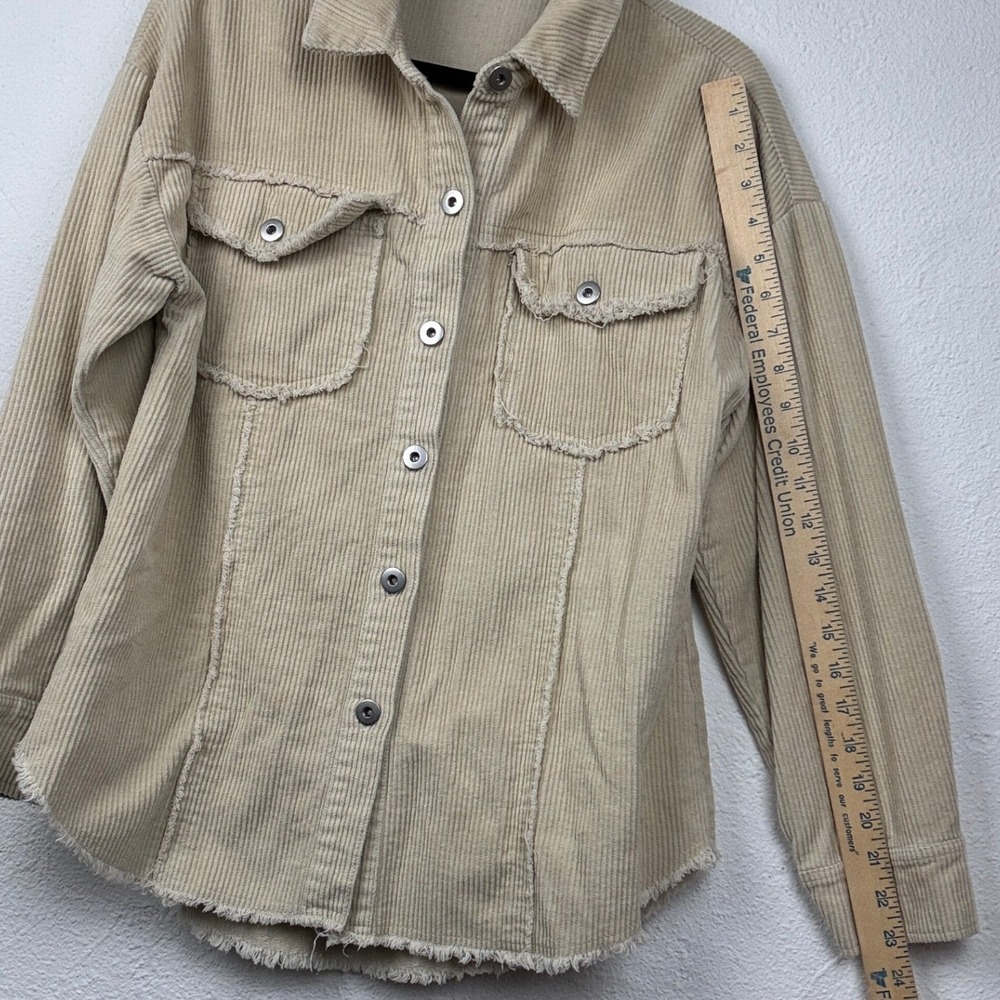 New In Beige Corduroy Shacket - M - Raw Hem Button Down Boho Western - Picture 3 of 14